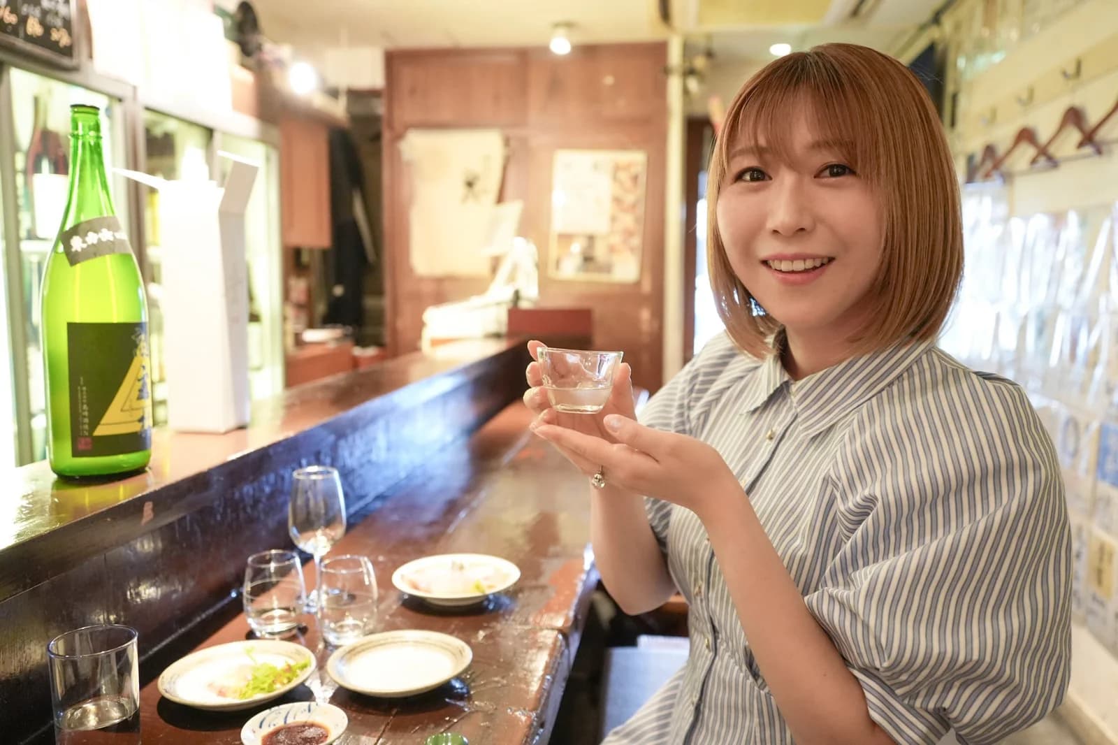 声優・安野希世乃インタビュー|ほろ酔いトラベラー、熟成酒に出会う|超吟醸祭